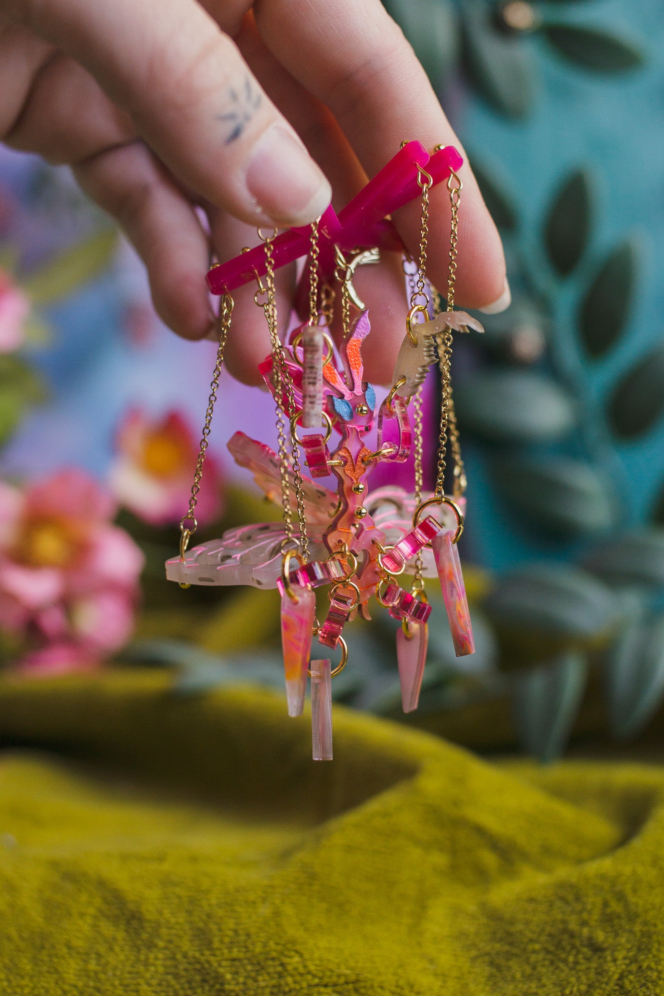 Orchid Mantis PuppetEARS